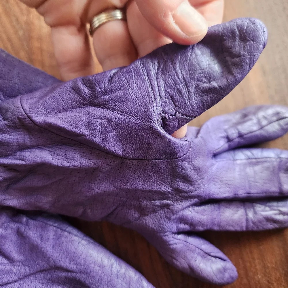 Vintage Fownes Genuine Leather Purple Driving‎ Gloves 7.5